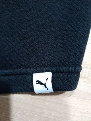 Sudadera Puma con cremallera y logo