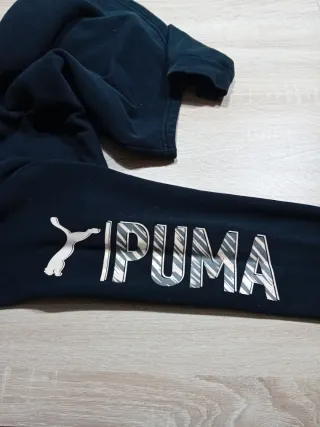 Sudadera Puma con cremallera y logo