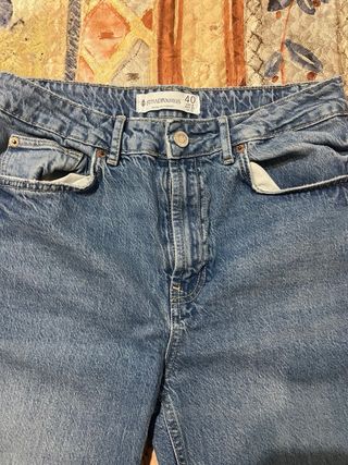 Vaqueros Stradivarius Straight Fit Talla 40