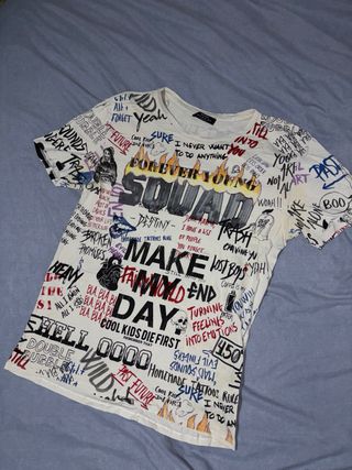 Camiseta Estampada Graffiti Forever Young Squad