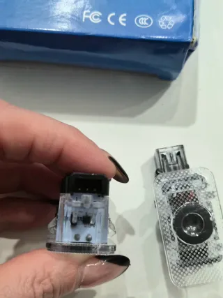 Proyectores LED Puerta Coche Volvo