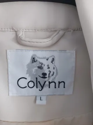 Gabardina corta polipiel beige Talla L