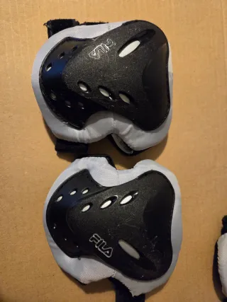 Protecciones Fila Skates Niño Talla XS