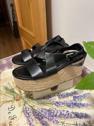 Sandalias esparto Pull&Bear negras