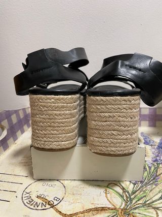 Sandalias esparto Pull&Bear negras