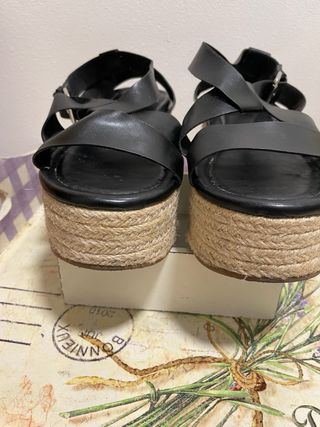 Sandalias esparto Pull&Bear negras