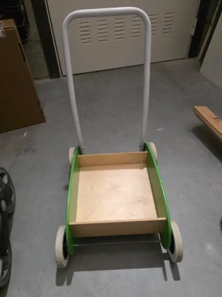 Correpasillos Ikea madera y metal