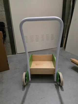 Correpasillos Ikea madera y metal