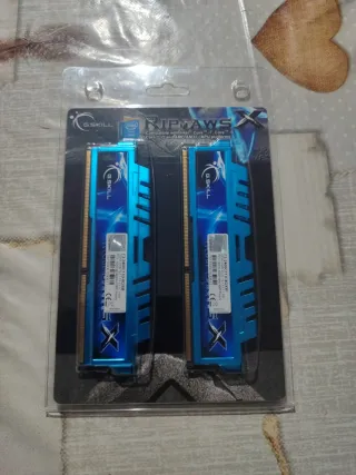 2x G.SKILL DDR3 8GB (2x4GB) 2400MHz