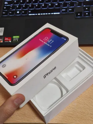 iPhone X 256GB Grigio Siderale in vendita
