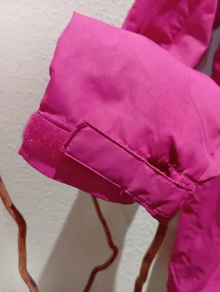 Cortavientos mujer rosa