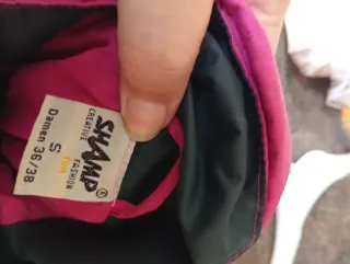 Cortavientos mujer rosa