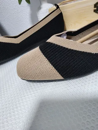 Bailarinas beige y negras