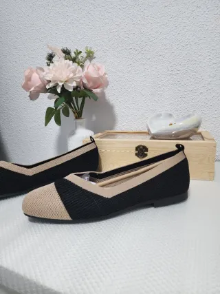 Bailarinas beige y negras