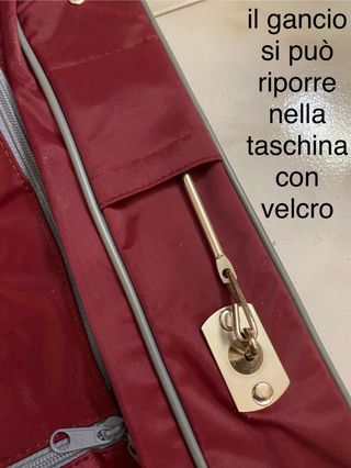Borsa porta abiti da viaggio Q8 rossa