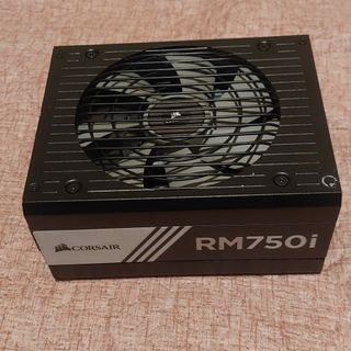 Fuente Corsair RM750i 750W