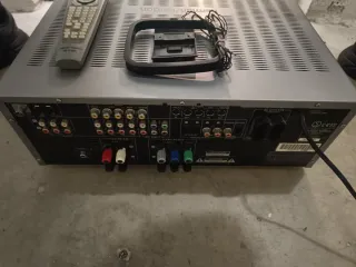 Amplificador Harman Kardon AVR 130