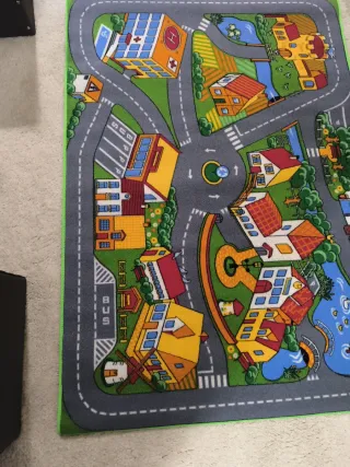 Alfombra infantil de juegos ciudad