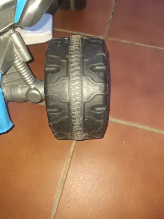 Moto Quad Eléctrica Toys R Us Niños