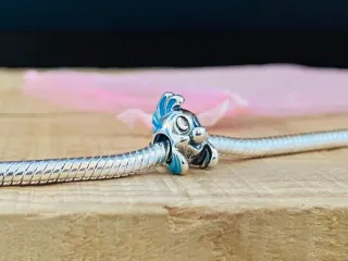 Charm | Pez Flounder de la Sirenita Disney