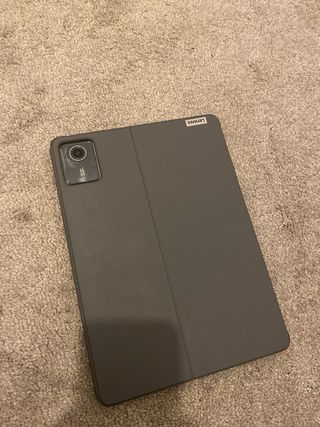 Tablet Lenovo M11 128GB Poucas Vezes Usada