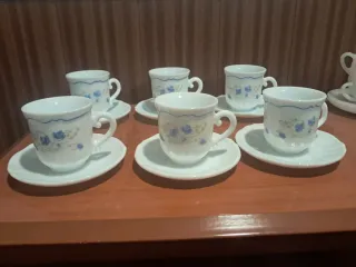 Juego de 6 tazas de porcelana
