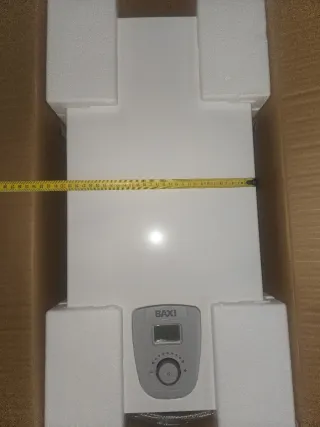 Calentador de agua a gas natural BAXI 11 Fi