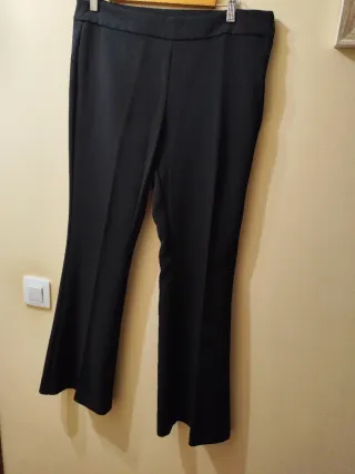 Pantalón negro de vestir