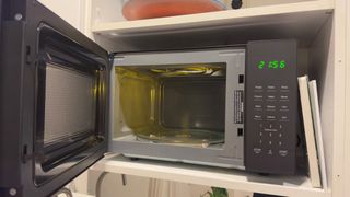 Microondas Create Studio Negro