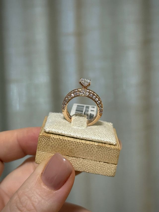 Juego 2 Anillos Oro Circonitas