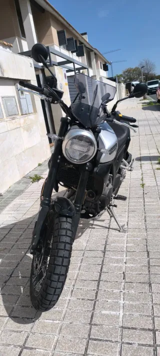 Macbor Eight Mile 500 SCR