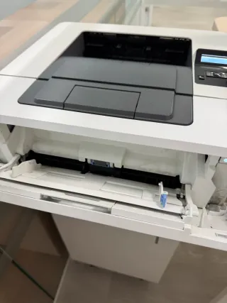Impresora HP LaserJet Pro M402dn