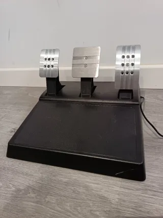 Pedali Thrustmaster T300