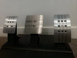 Pedali Thrustmaster T300