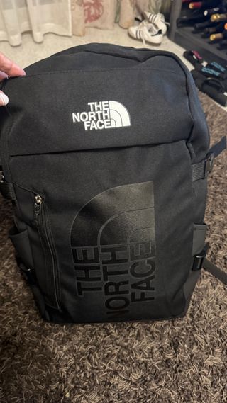 Mochila The North Face Preta 30L Usada 2 vezes