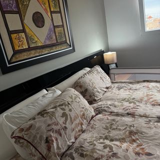 Dormitorio moderno madera maciza