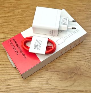 Cargador OnePlus OPPO 100W SUPERVOOC compartible