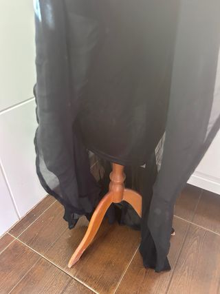 Vestido fiesta negro con pedrería