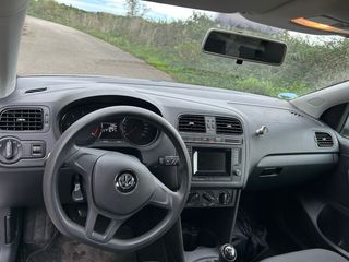 Volkswagen Polo 2016