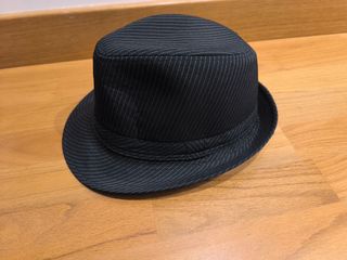 Sombrero Negro Rayas Finas