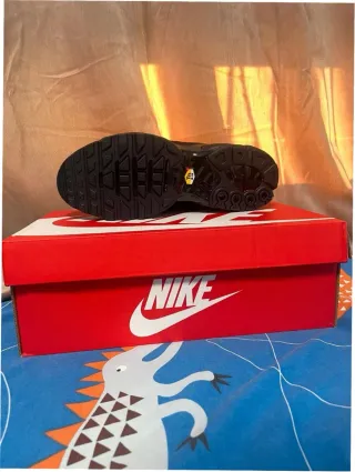 Nike Air Max Plus TN Triple Black Talla 45