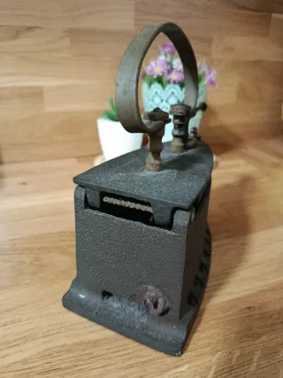 Plancha de Hierro Antigua Decorativa