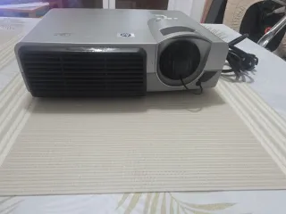 Proyector HP Plata