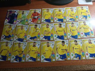 ELIJER TU equipo de futbol ADRENALYN XL 2021 2022