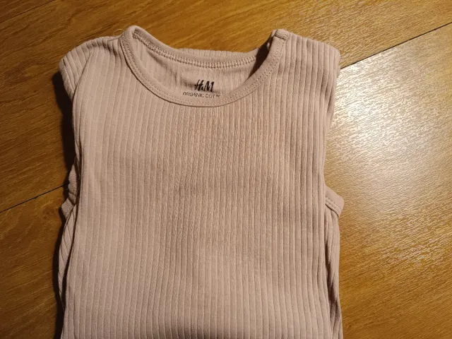 Lote 4 Bodies Bebé H&M Talla 24/ 36 mesos