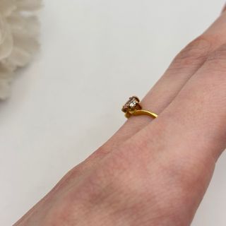 Anillo oro 18kt con gema rosa