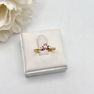Anillo oro 18kt con gema rosa