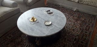 Mesa de salón. Centro