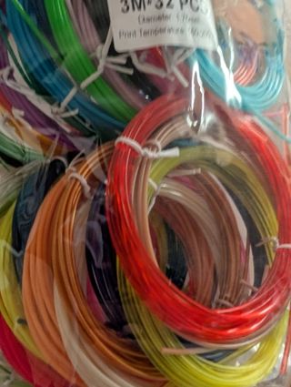 LÁPIZ 3D + 110 METROS DE FILAMENTO PLA