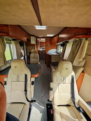 niesmann bischoff  flair 8000i eb 2004